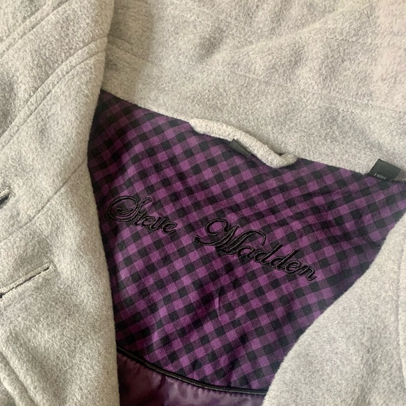 STEVE MADDEN Pea Coat with Ruffle Detail in Gray, Size XL (Juniors) - Picture 4 of 5